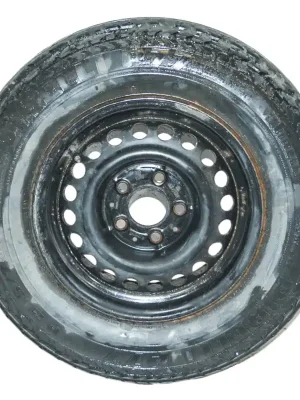 MERCEDES-BENZ rezerva 205/70 R14 6Jx14H21084001402 Ověřený